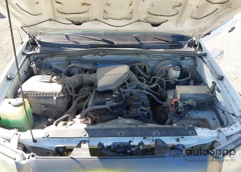 2013 Toyota Tacoma из США, поврежденный, VIN 5TFPX4EN0DX016606